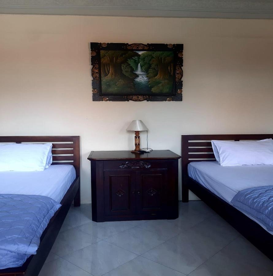 The Reinhold Guesthouse Bali Kerobokan Exteriör bild